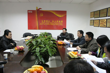 “科學(xué)發(fā)展萬(wàn)里行”采訪團(tuán)走進(jìn)興安地產(chǎn)